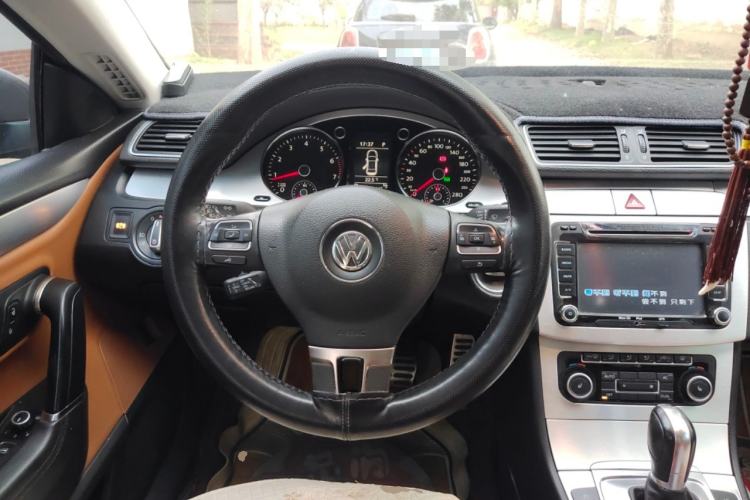 Used Volkswagen FAW-Volkswagen CC 2011 1.8TSI Luxury Model Steering Wheel