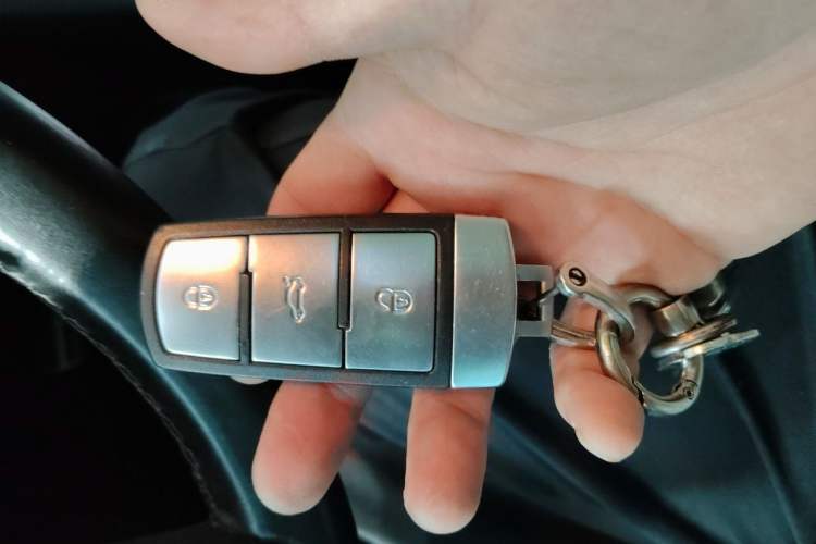 Used Volkswagen FAW-Volkswagen CC 2011 1.8TSI Luxury Model Vehicle Key