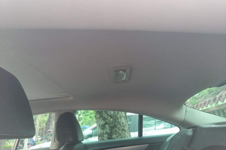 Used Volkswagen FAW-Volkswagen CC 2011 1.8TSI Luxury Model Headliner
