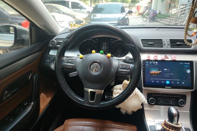 Used Volkswagen FAW-Volkswagen CC 2011 1.8TSI Luxury Model Steering Wheel