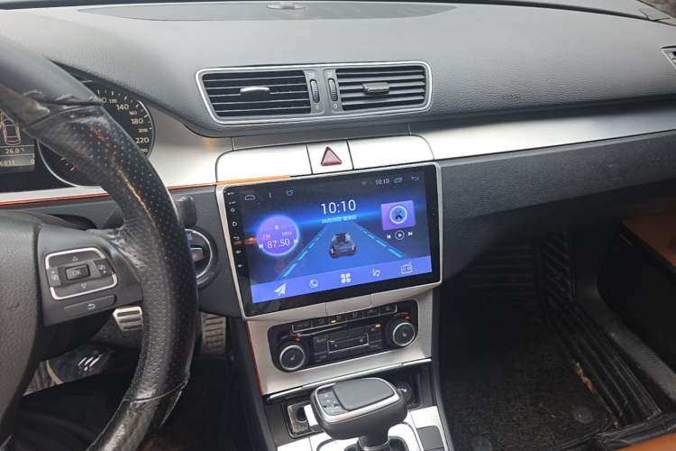 Used Volkswagen FAW-Volkswagen CC 2011 2.0 TSI Luxury Edition Audio And AC Panel