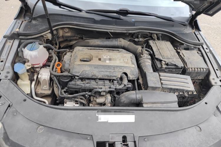 Used Volkswagen FAW-Volkswagen CC 2011 2.0 TSI Ultimate Edition Engine Bay