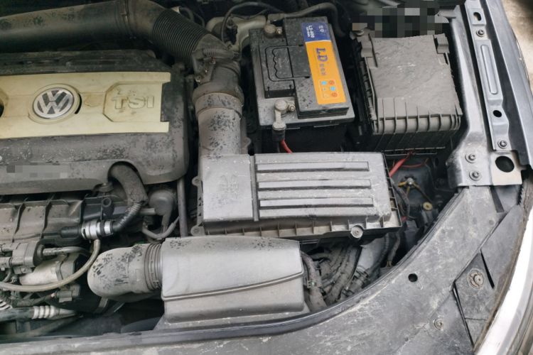 Used Volkswagen FAW-Volkswagen CC 2011 2.0 TSI Ultimate Edition Engine Bay Left
