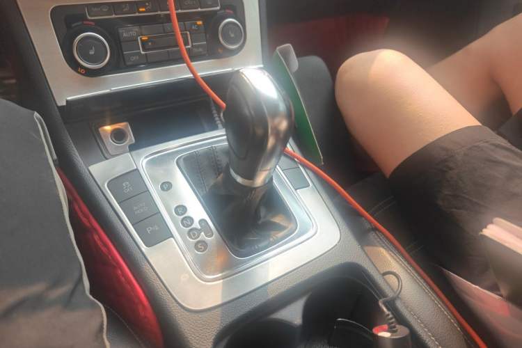 Used Volkswagen FAW-Volkswagen CC 2011 1.8TSI Luxury Model Gear Lever