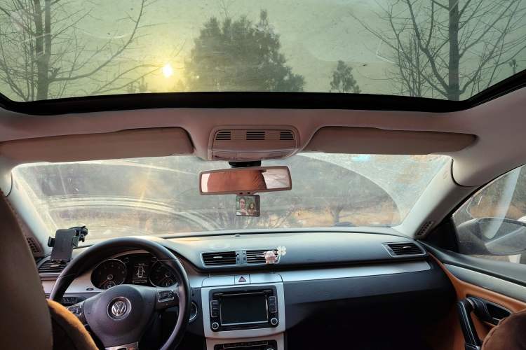 Used Volkswagen FAW-Volkswagen CC 2011 2.0 TSI Luxury Edition Headliner