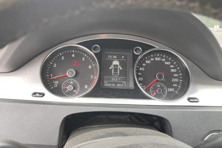 Used Volkswagen FAW-Volkswagen CC 2011 2.0 TSI Ultimate Edition Instrument Cluster
