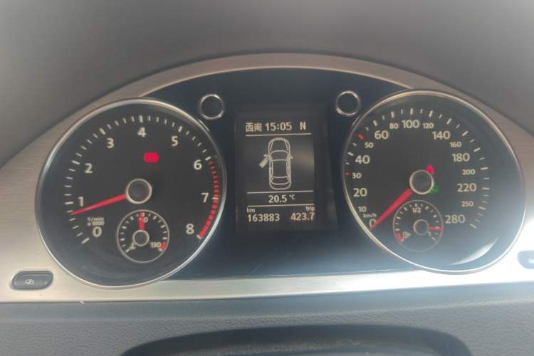 Used Volkswagen FAW-Volkswagen CC 2011 1.8TSI Luxury Model Instrument Cluster