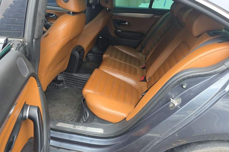 Used Volkswagen FAW-Volkswagen CC 2011 2.0 TSI Luxury Edition Left Rear Seat