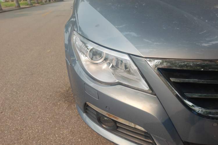 Used Volkswagen FAW-Volkswagen CC 2011 1.8TSI Luxury Model Right Front Headlight