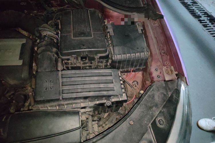 Used Volkswagen FAW-Volkswagen CC 2011 1.8TSI Luxury Model Engine Bay Left