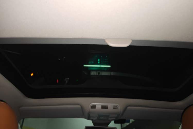 Used Volkswagen FAW-Volkswagen CC 2011 2.0 TSI Ultimate Edition Headliner