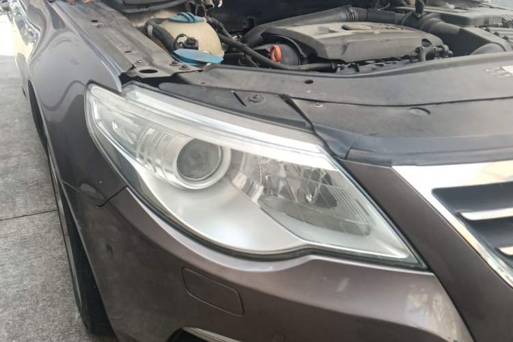 Used Volkswagen FAW-Volkswagen CC 2011 2.0 TSI Luxury Edition Right Front Headlight