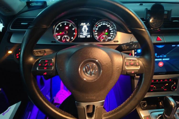Used Volkswagen FAW-Volkswagen CC 2011 2.0 TSI Ultimate Edition Steering Wheel