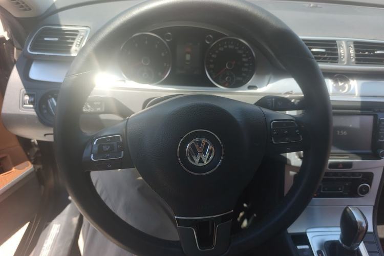 Used Volkswagen FAW-Volkswagen CC 2011 1.8TSI Luxury Model Steering Wheel