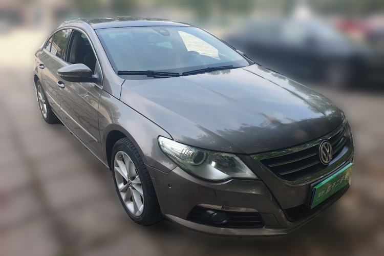 Used Volkswagen FAW-Volkswagen CC 2011 2.0 TSI Ultimate Edition Front Right 45 Deg