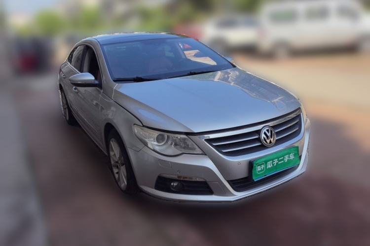 Used Volkswagen FAW-Volkswagen CC 2011 1.8TSI Luxury Model Front Right 45 Deg