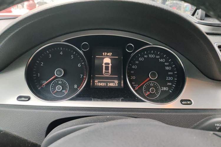 Used Volkswagen FAW-Volkswagen CC 2011 1.8TSI Luxury Model Instrument Cluster