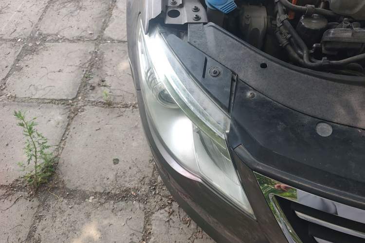 Used Volkswagen FAW-Volkswagen CC 2011 2.0 TSI Ultimate Edition Right Front Headlight