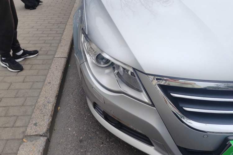 Used Volkswagen FAW-Volkswagen CC 2011 2.0 TSI Luxury Edition Right Front Headlight