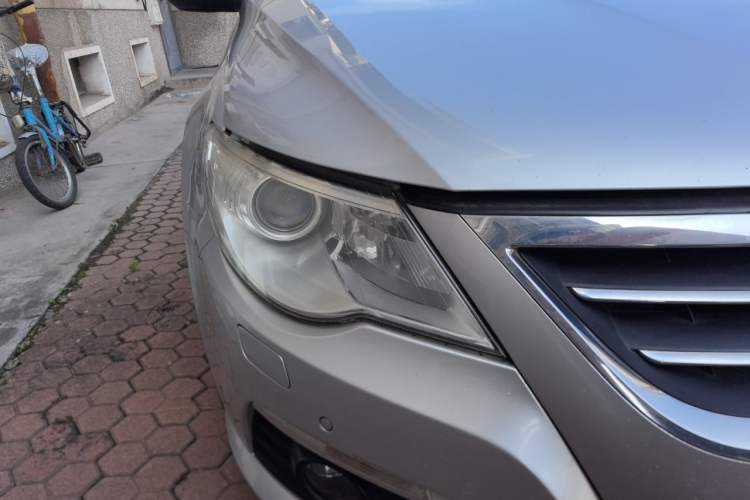 Used Volkswagen FAW-Volkswagen CC 2011 1.8TSI Luxury Model Right Front Headlight