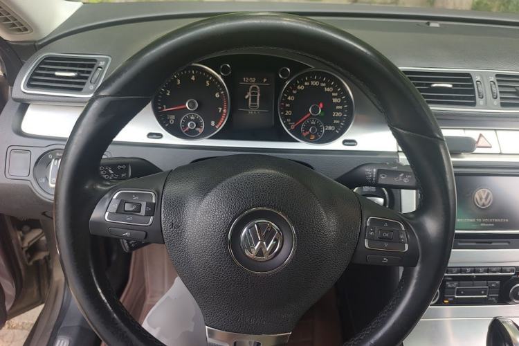 Used Volkswagen FAW-Volkswagen CC 2011 2.0 TSI Ultimate Edition Steering Wheel