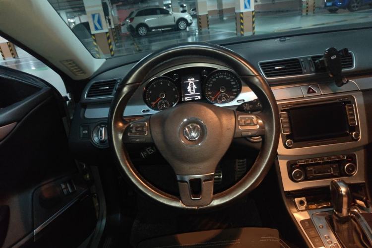 Used Volkswagen FAW-Volkswagen CC 2011 2.0 TSI Luxury Edition Steering Wheel