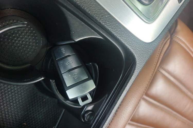 Used Volkswagen FAW-Volkswagen CC 2011 2.0 TSI Ultimate Edition Vehicle Key