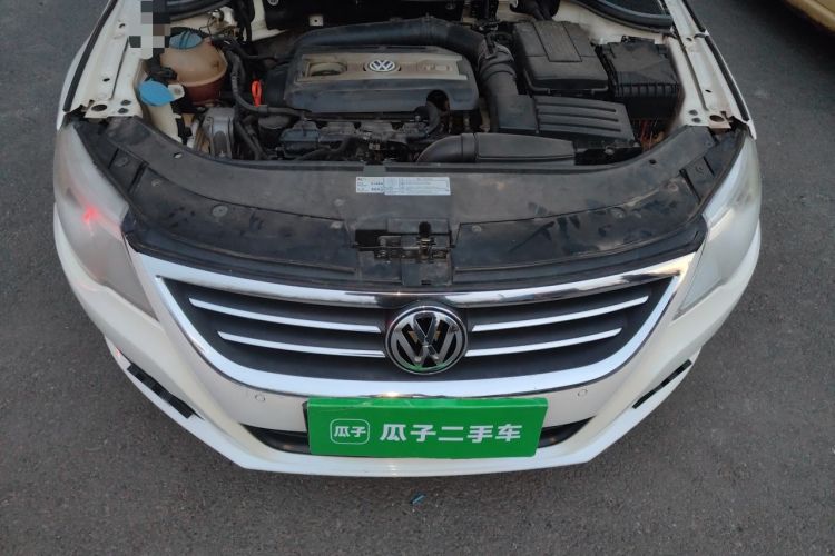 Used Volkswagen FAW-Volkswagen CC 2011 1.8TSI Luxury Model Engine Bay