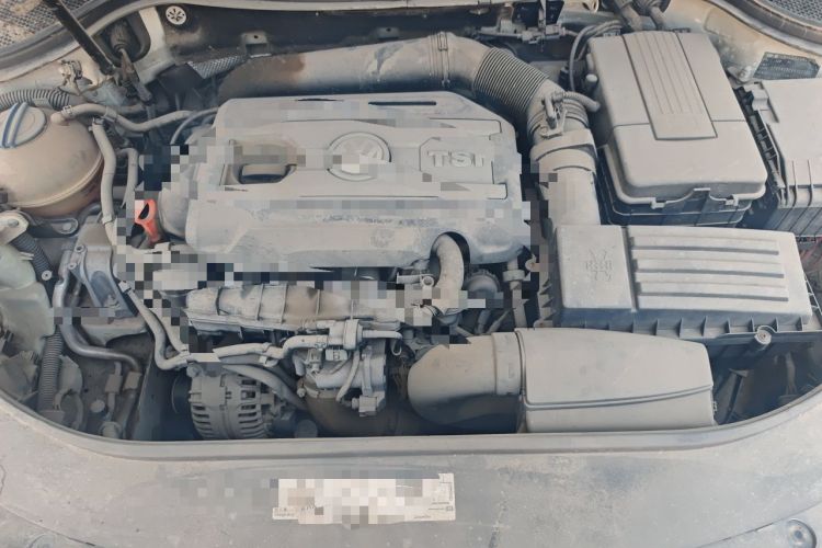 Used Volkswagen FAW-Volkswagen CC 2011 2.0 TSI Ultimate Edition Engine Bay