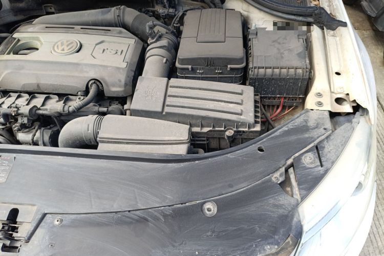 Used Volkswagen FAW-Volkswagen CC 2011 2.0 TSI Luxury Edition Engine Bay Left