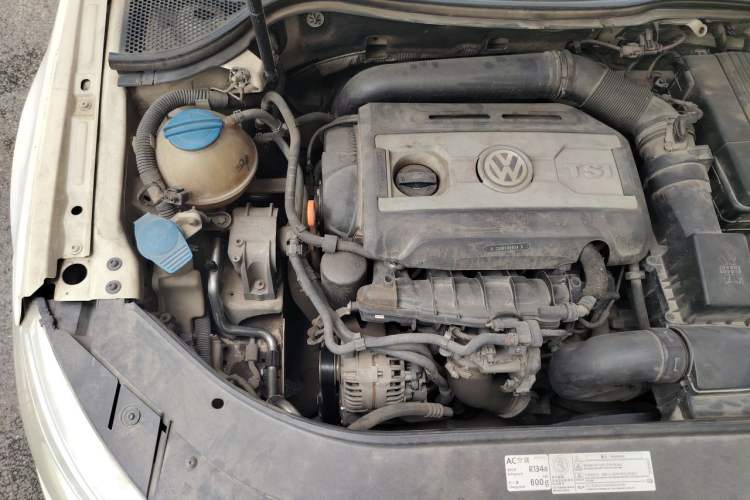 Used Volkswagen FAW-Volkswagen CC 2011 2.0 TSI Ultimate Edition Engine Bay Right