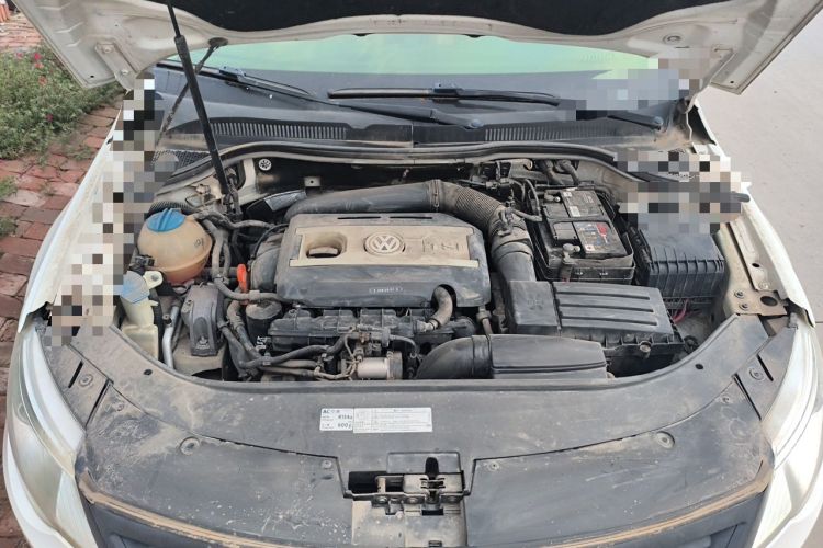 Used Volkswagen FAW-Volkswagen CC 2011 2.0 TSI Luxury Edition Engine Bay