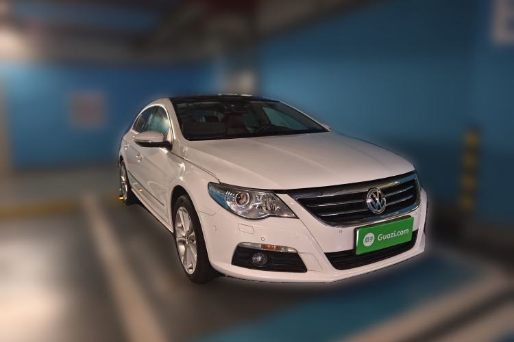 Used Volkswagen FAW-Volkswagen CC 2011 2.0 TSI Luxury Edition Front Right 45 Deg