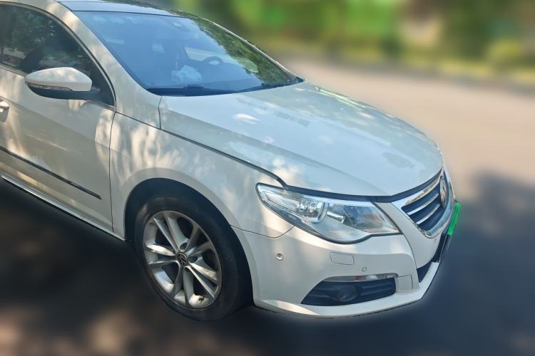 Used Volkswagen FAW-Volkswagen CC 2011 2.0 TSI Ultimate Edition Front Right 45 Deg