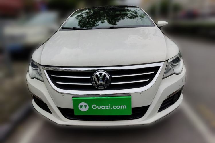 Used Volkswagen FAW-Volkswagen CC 2011 2.0 TSI Luxury Edition Front