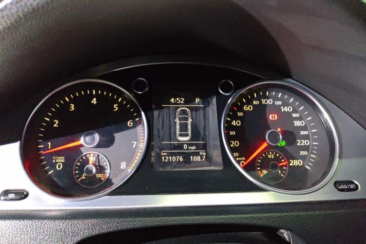 Used Volkswagen FAW-Volkswagen CC 2011 2.0 TSI Ultimate Edition Instrument Cluster