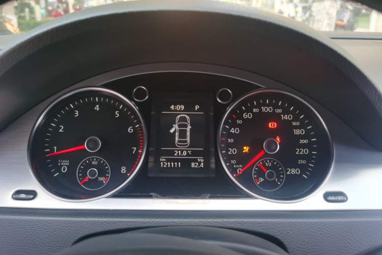 Used Volkswagen FAW-Volkswagen CC 2011 2.0 TSI Ultimate Edition Instrument Cluster