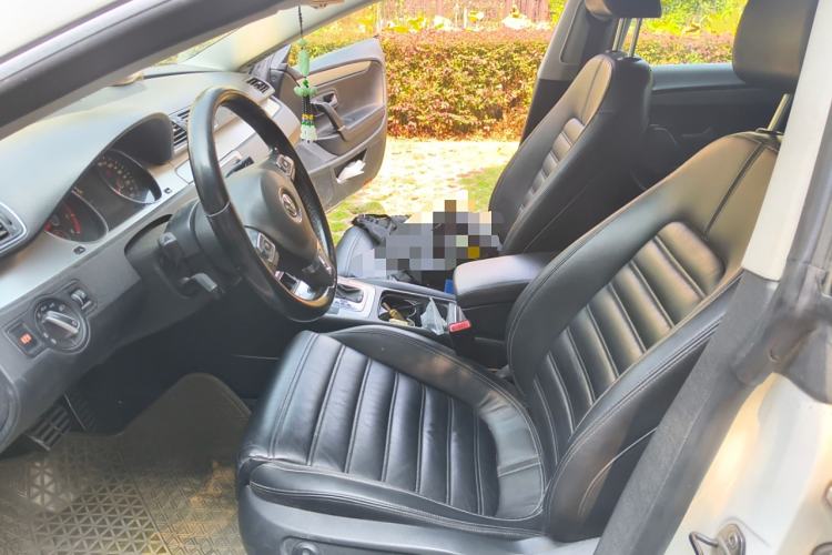 Used Volkswagen FAW-Volkswagen CC 2011 1.8 TSI Prestige Model Left Front Seat