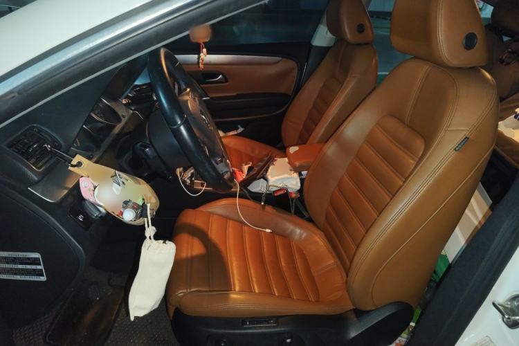 Used Volkswagen FAW-Volkswagen CC 2011 1.8TSI Luxury Model Left Front Seat