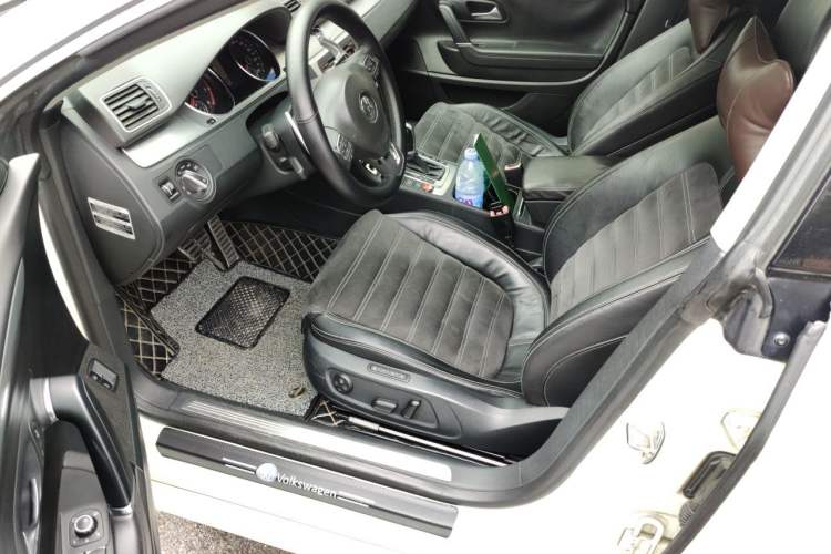 Used Volkswagen FAW-Volkswagen CC 2011 2.0 TSI Luxury Edition Left Front Seat
