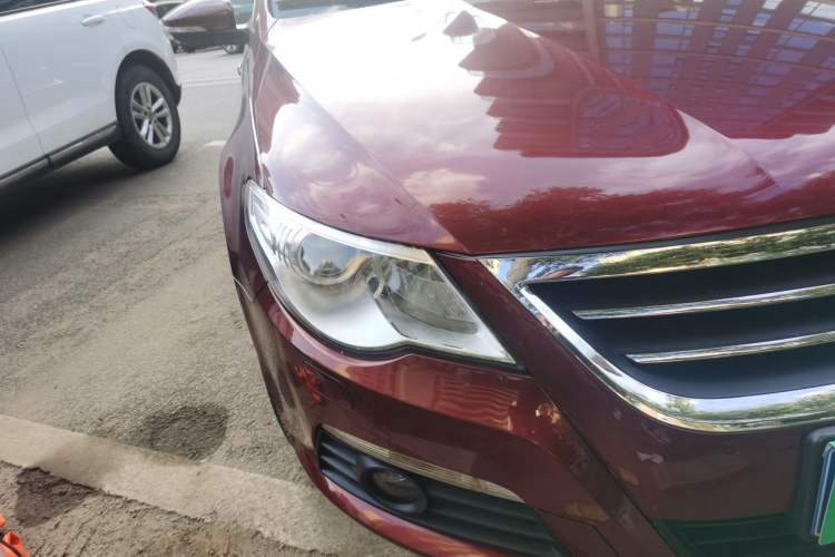 Used Volkswagen FAW-Volkswagen CC 2011 2.0 TSI Ultimate Edition Right Front Headlight