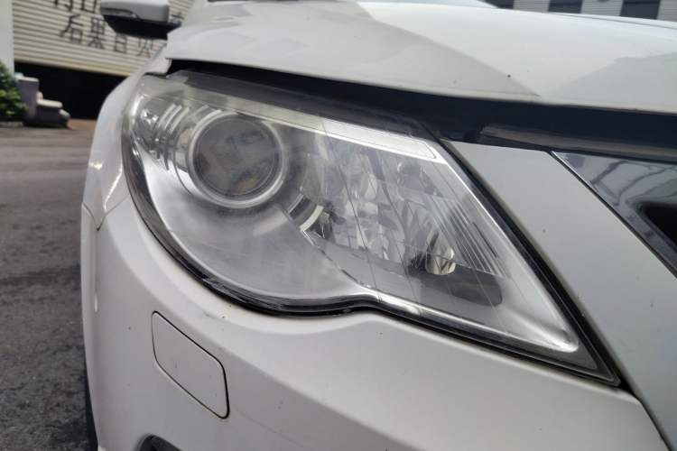 Used Volkswagen FAW-Volkswagen CC 2011 2.0 TSI Ultimate Edition Right Front Headlight