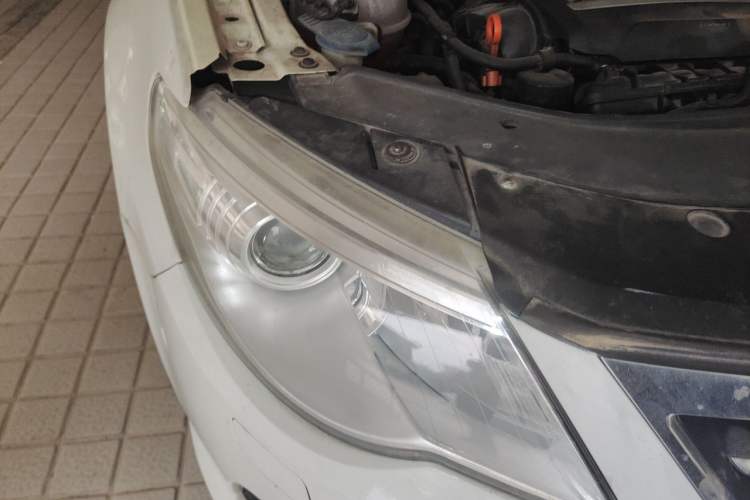 Used Volkswagen FAW-Volkswagen CC 2011 2.0 TSI Ultimate Edition Right Front Headlight