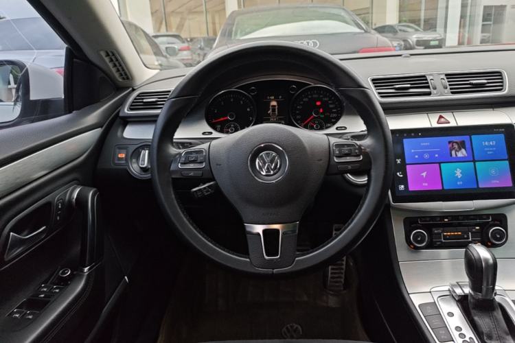 Used Volkswagen FAW-Volkswagen CC 2011 2.0 TSI Luxury Edition Steering Wheel