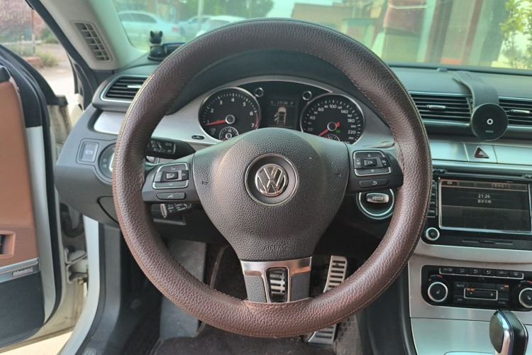 Used Volkswagen FAW-Volkswagen CC 2011 2.0 TSI Luxury Edition Steering Wheel