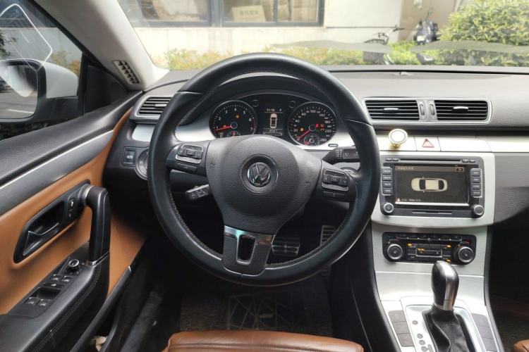 Used Volkswagen FAW-Volkswagen CC 2011 2.0 TSI Ultimate Edition Steering Wheel
