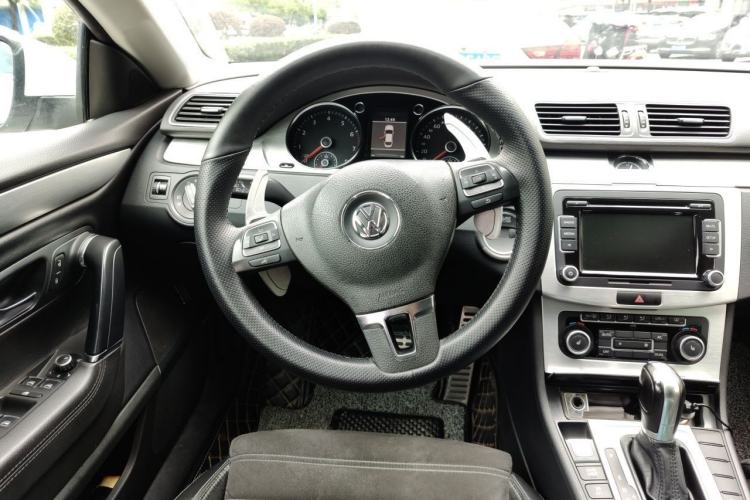 Used Volkswagen FAW-Volkswagen CC 2011 2.0 TSI Luxury Edition Steering Wheel