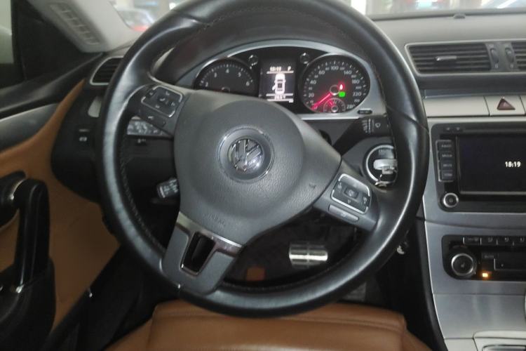 Used Volkswagen FAW-Volkswagen CC 2011 2.0 TSI Ultimate Edition Steering Wheel