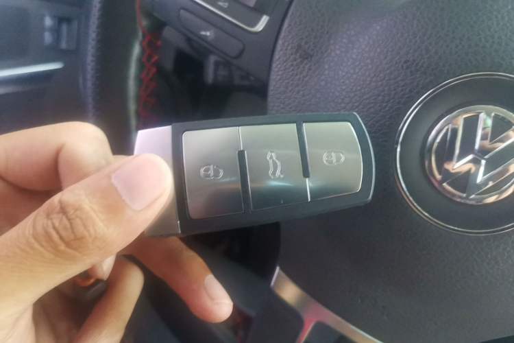 Used Volkswagen FAW-Volkswagen CC 2011 2.0 TSI Luxury Edition Vehicle Key