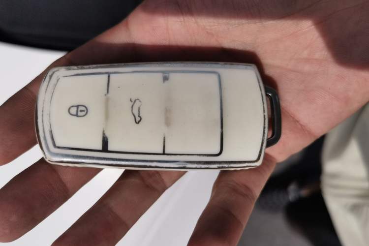 Used Volkswagen FAW-Volkswagen CC 2011 2.0 TSI Luxury Edition Vehicle Key